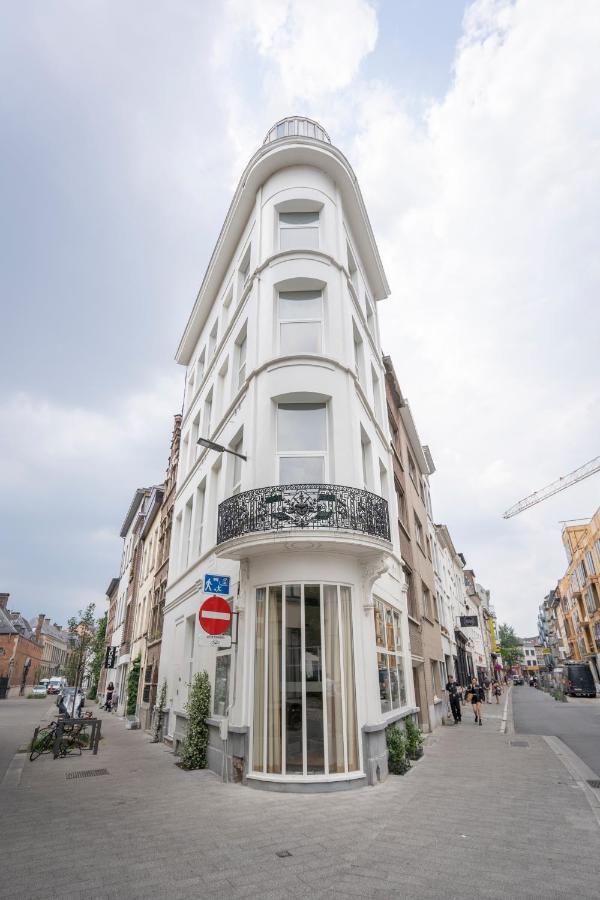 Shway - The Red With Pearls Apartamento Antuérpia Exterior foto